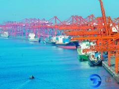 全市首家“一區(qū)一照”連鎖超市今日獲批食品經(jīng)營許可